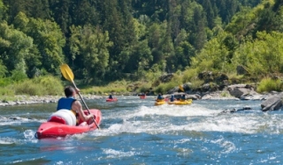  Canoa en las gargantas del Allier 